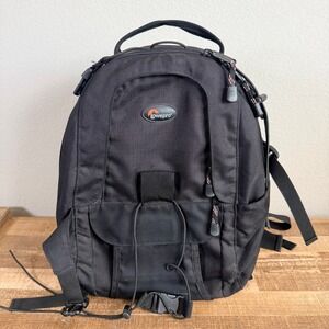 Lowepro Mini Trekker AW Camera Backpack Black Padded Dividers